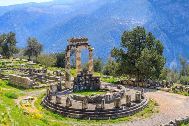 MCQ Trivia Quiz: The Secrets of Delphi